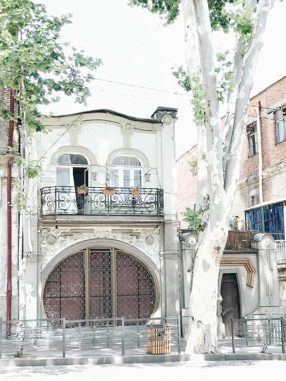 Tbilisi Center Apartment With Terrace Екстериор снимка